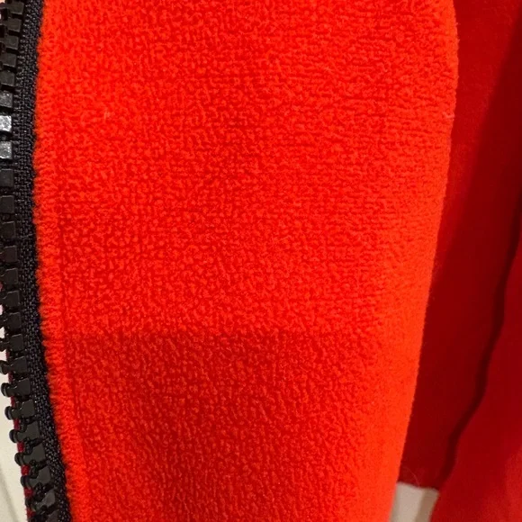 Shell Red Ferrari Windbreaker Jacket - Picture 4 of 6